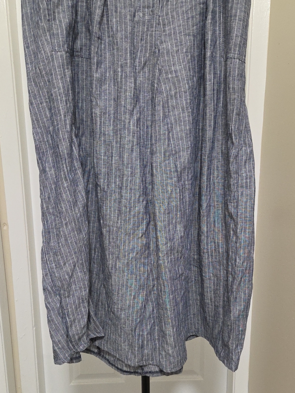 XL Max Studio Blue Pinstripe Maxi Skirt - Picture 4 of 7
